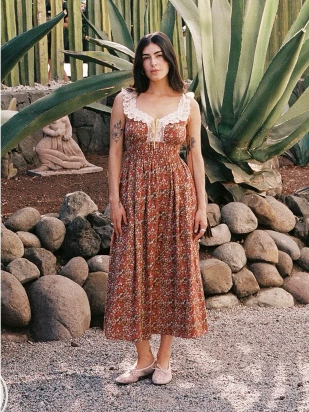 Lysandra Dress NWT - Picture 2 of 8